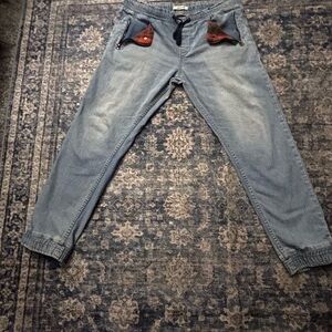 Deezeno’s Mens  Blue Jeans with Wool pocket flaps.